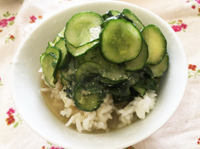 夏バテしらず!きゅうりと大葉の冷汁ごはん