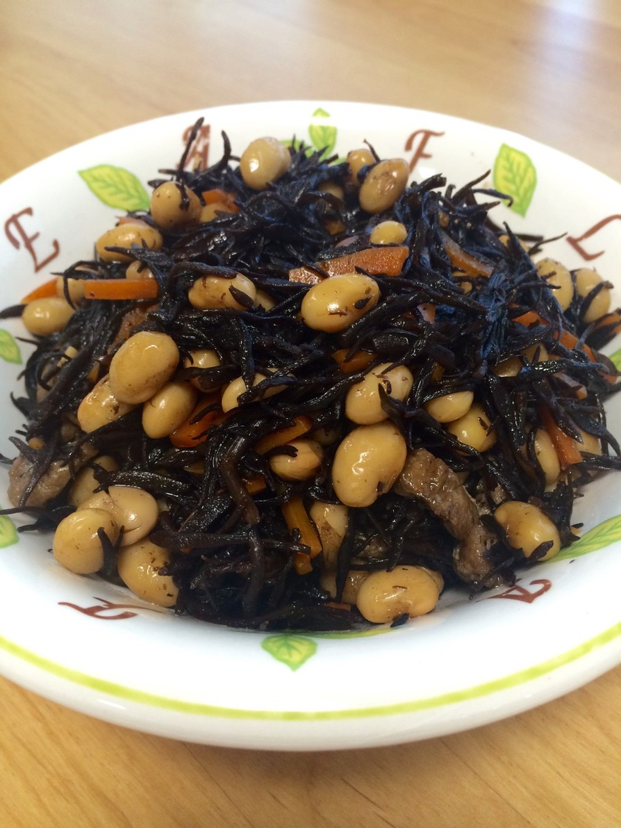 栄養たっぷり♡ヒジキと大豆の煮物♡の画像