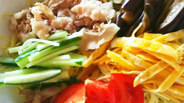 栄養価up 豚バラ 茄子の冷やし中華 レシピ 作り方 By みふくれーん クックパッド 簡単おいしいみんなのレシピが359万品