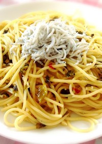 釜揚げしらすと高菜のパスタ