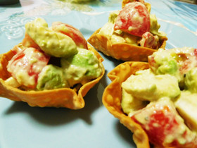 おもてなし*餃子皮アレンジ*カップサラダ