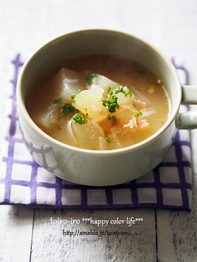 夏の定番★とろっとろ！冬瓜のスープの写真