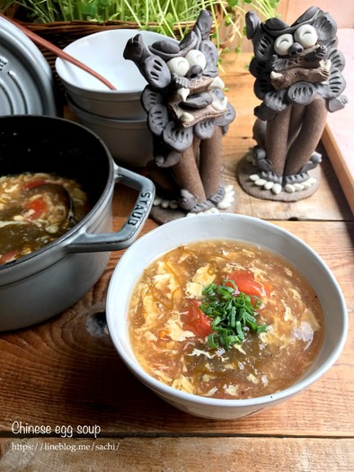 トマトともずくの中華風玉子スープの写真