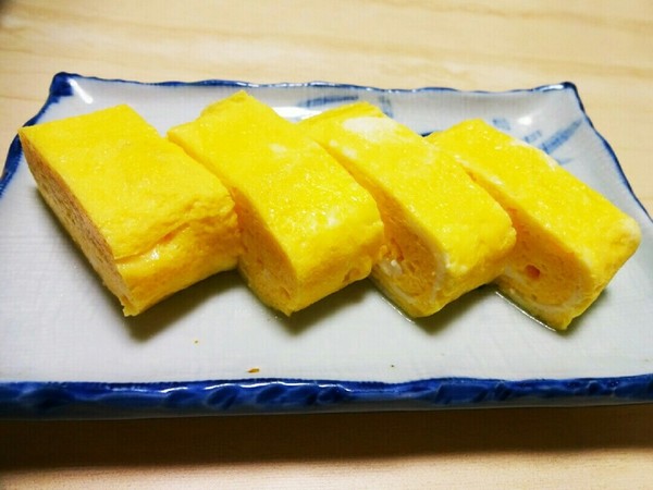 朝食やお弁当に!ふわふわミルク卵焼き