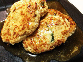 鳥ムネ肉と豆腐のしっとりヘルシーバーグ☆