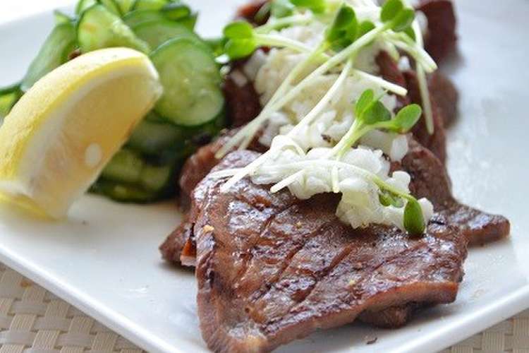 万能ねぎ塩レモンだれで 牛タン焼き レシピ 作り方 By はずき クックパッド 簡単おいしいみんなのレシピが350万品