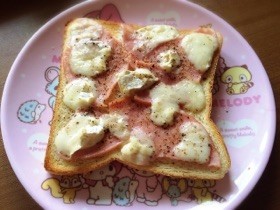 朝食に♡カマンベールハムトーストの画像