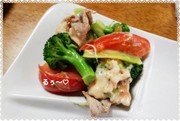 豚肉とブロッコリーとトマトのチーズ炒め♪の写真