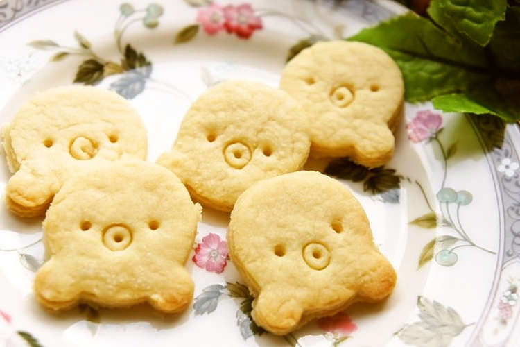 クマのクッキー型で可愛いタコさんクッキー レシピ 作り方 By Happyママ クックパッド