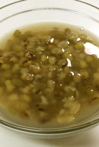 甘い緑豆のスープ
