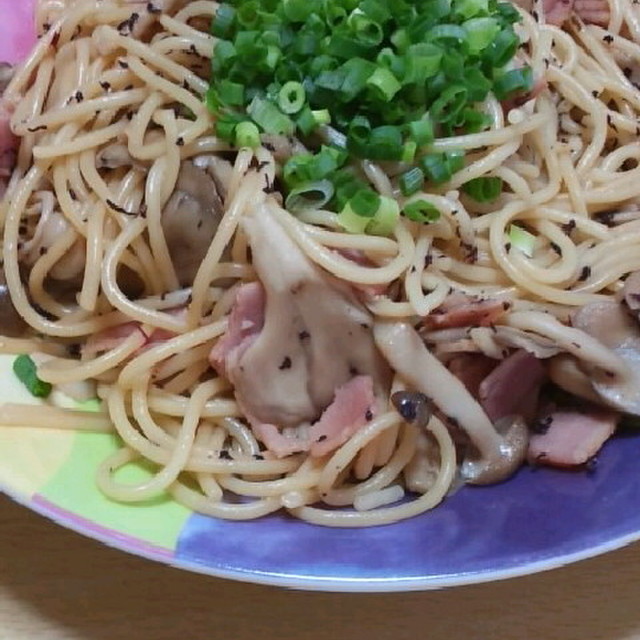 キスマイ横尾くん風 きのこの和風パスタ レシピ 作り方 By オレンジゴコロ クックパッド 簡単おいしいみんなのレシピが356万品