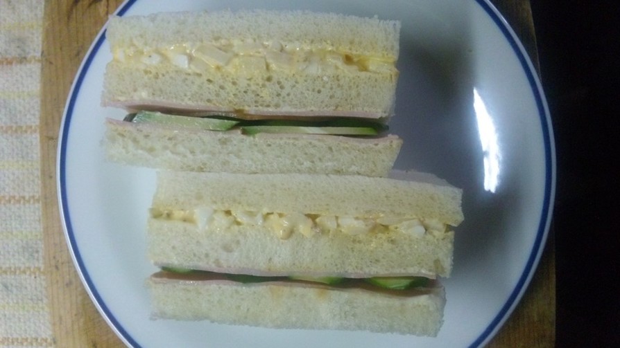 オイラ的に豪華なサンドイッチの画像