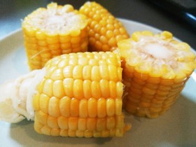 *レンジで簡単!トウモロコシの茹で方*
