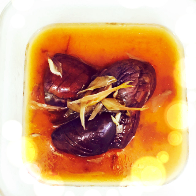 ナスとみょうがの煮物 生姜風味の画像