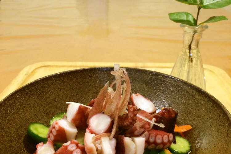 蛸ぶつとキュウリの酢の物 レシピ 作り方 By みゆたけ クックパッド 簡単おいしいみんなのレシピが352万品