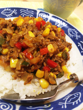 レンジで作る☆簡単夏野菜ドライカレー