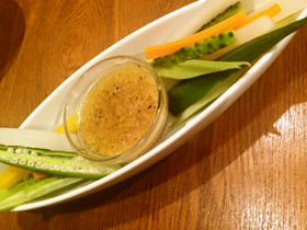 おもてなしにも♪麦味噌のバーニャカウダ風