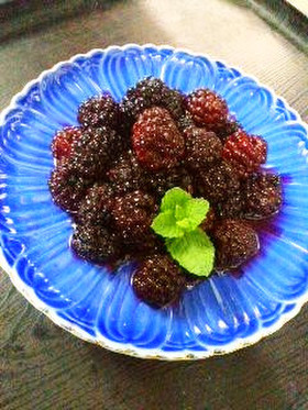 アーモンドクランチブラックベリーサラダのレシピ