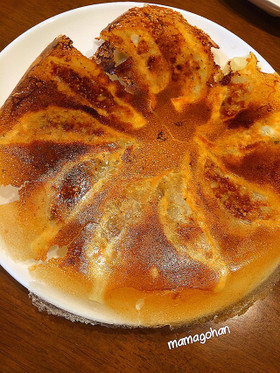 羽根つき餃子の焼き方
