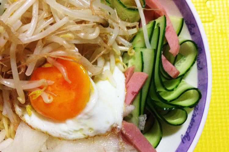 スライス梨ともやしと ラ王の冷やし中華 レシピ 作り方 By みぃーーみ クックパッド