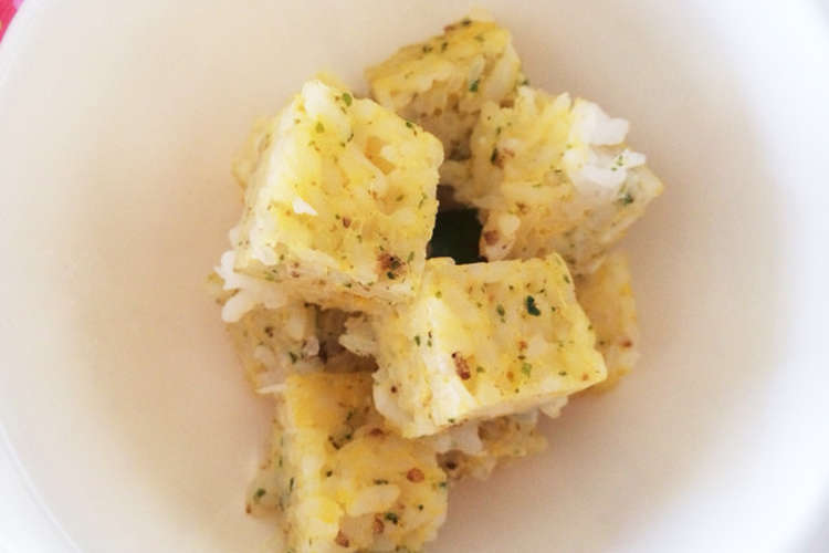 離乳食 レンジで手づかみ卵ご飯 レシピ 作り方 By 小ぐまさん クックパッド 簡単おいしいみんなのレシピが354万品