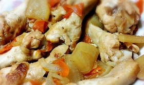 簡単♪骨付きチキンと大根の煮付け