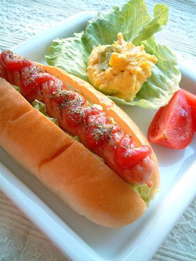 ☆パン屋さんのキャベカレーホットドッグ☆