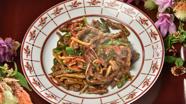 チューボーですよ 青椒牛肉絲 レシピ 作り方 By 新チューボーですよ クックパッド 簡単おいしいみんなのレシピが350万品