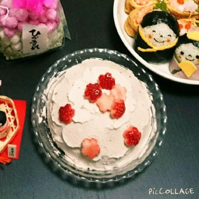 ひな祭や誕生日にイチゴのドームケーキの写真