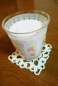 ホットも☆かき氷シロップのイチゴミルク！