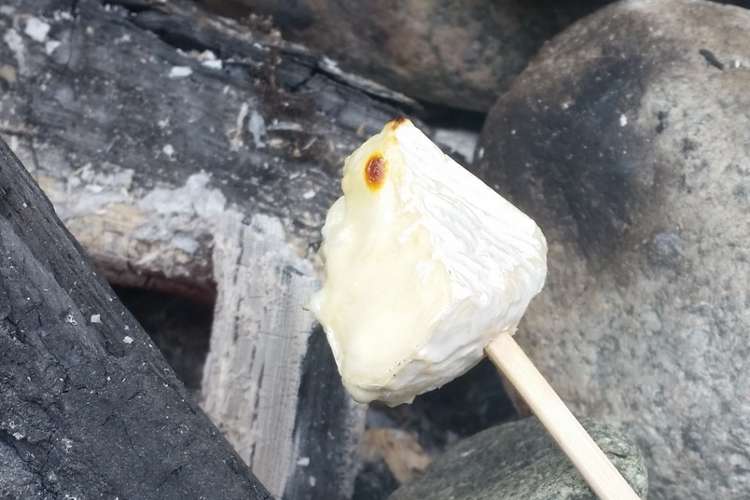 qに 焼きカマンベールチーズ レシピ 作り方 By シャア専用料理長 クックパッド