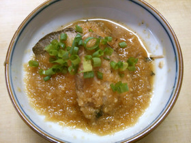 簡単!カツオの にんにく おろし玉ねぎ煮