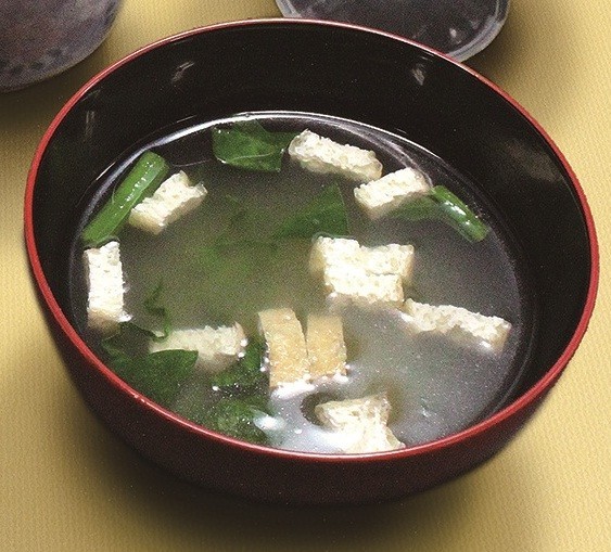 大根菜と揚げのお味噌汁の画像