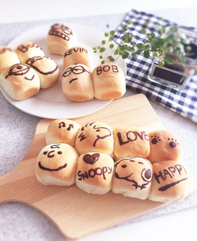 お惣菜ちぎりパン☆スヌーピー☆ミニオンズ