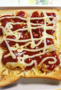 オキアミのピザ風トースト