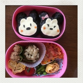 ミッキーミニーのキャラ弁当