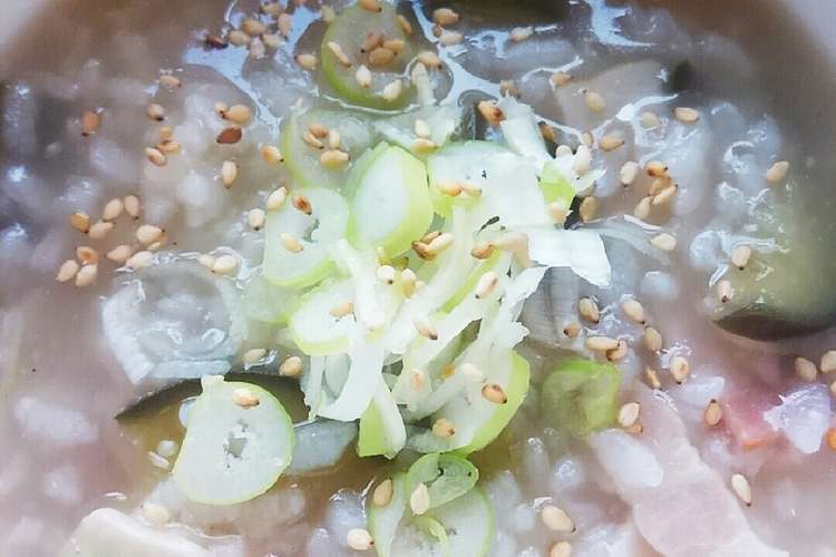 めんつゆで ベーコン 茄子簡単おじや レシピ 作り方 By 大家族ｍaｍa クックパッド 簡単おいしいみんなのレシピが352万品