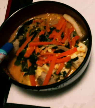 キムチチゲ風スープの写真