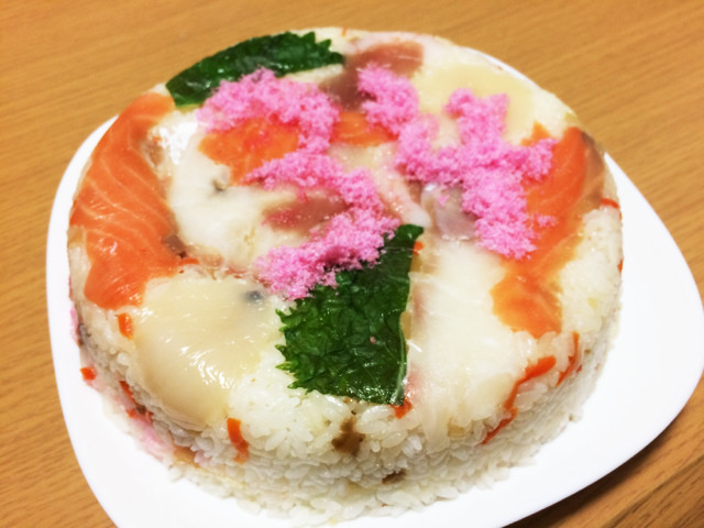 簡単☆ お寿司ケーキの画像