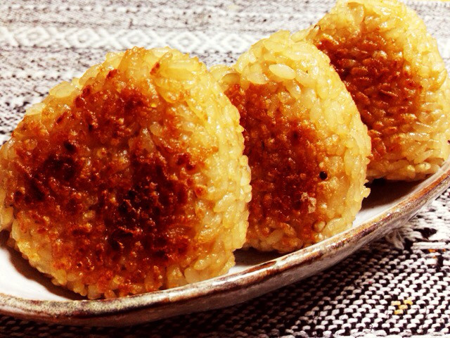 人気1位 つくれぽ1000超え焼きおにぎりの殿堂入りレシピ シュフレコ