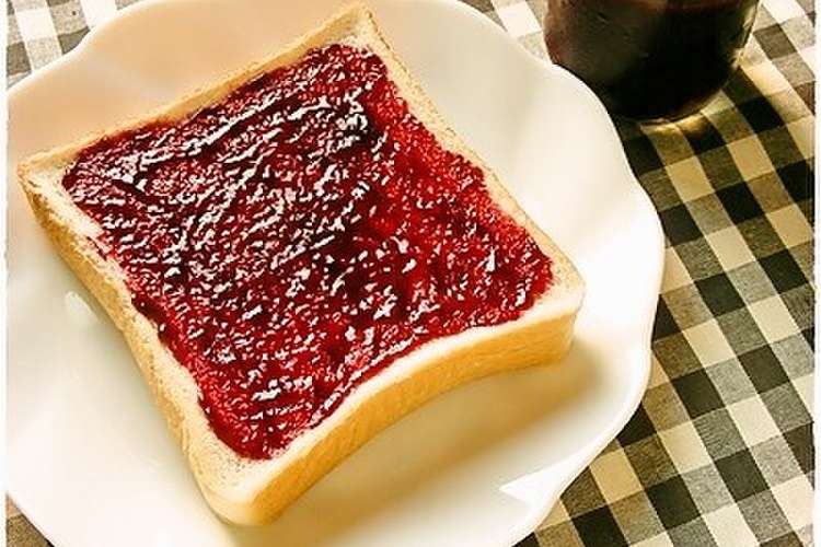 ブラックベリーのジャム 残りでジュース レシピ 作り方 By 柚子茶と甜茶 クックパッド 簡単おいしいみんなのレシピが349万品