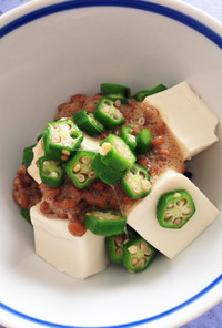 10分で美味しいオクラと納豆の豆腐丼 