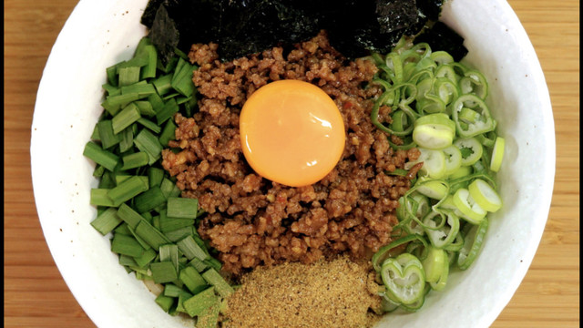 掴め男の胃袋 うどんde台湾まぜそば レシピ 作り方 By こじまぽん助 クックパッド 簡単おいしいみんなのレシピが350万品