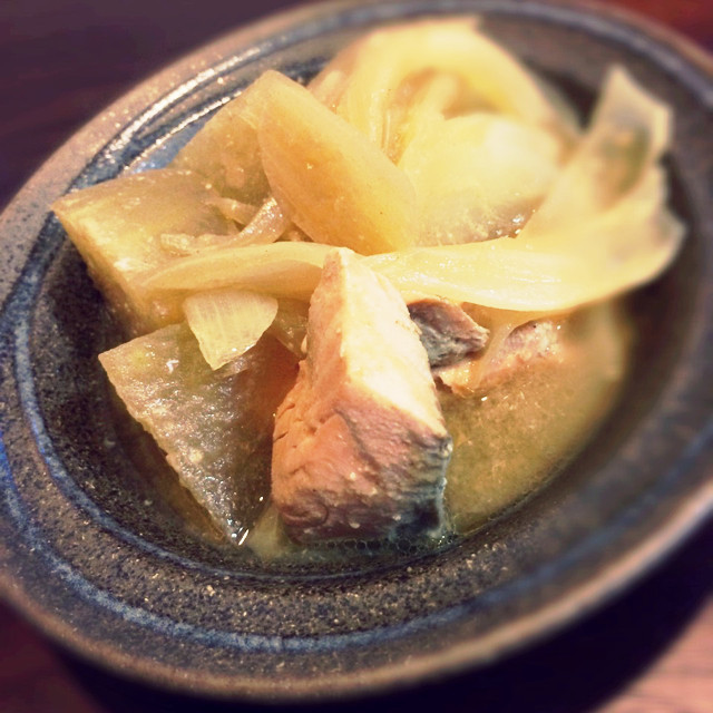 冬瓜と鮭の味噌バター煮込みの画像