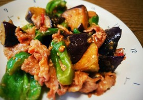 ご飯がすすむ!味噌だれ肉野菜炒め