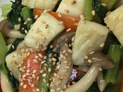 簡単‼イカと小松菜の中華炒めの写真