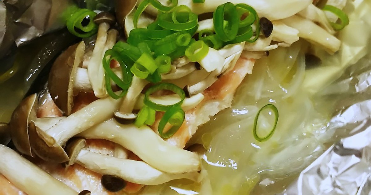 玉ねぎ甘 っ 鮭のホイル焼き レシピ 作り方 By ムーのしっぽ クックパッド 簡単おいしいみんなのレシピが356万品