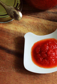 簡単♪完熟トマトの自家製トマトケチャップ