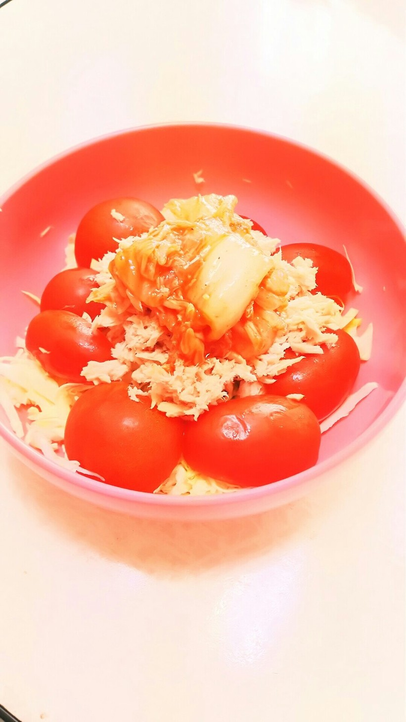 キャベツツナトマトキムチサラダの画像