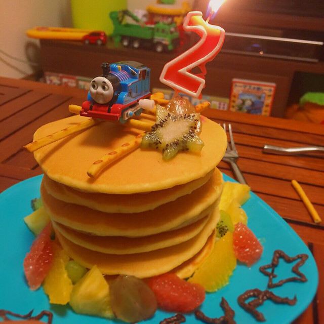 トーマス大好き2歳のお誕生日ケーキ レシピ 作り方 By Ponopono クックパッド